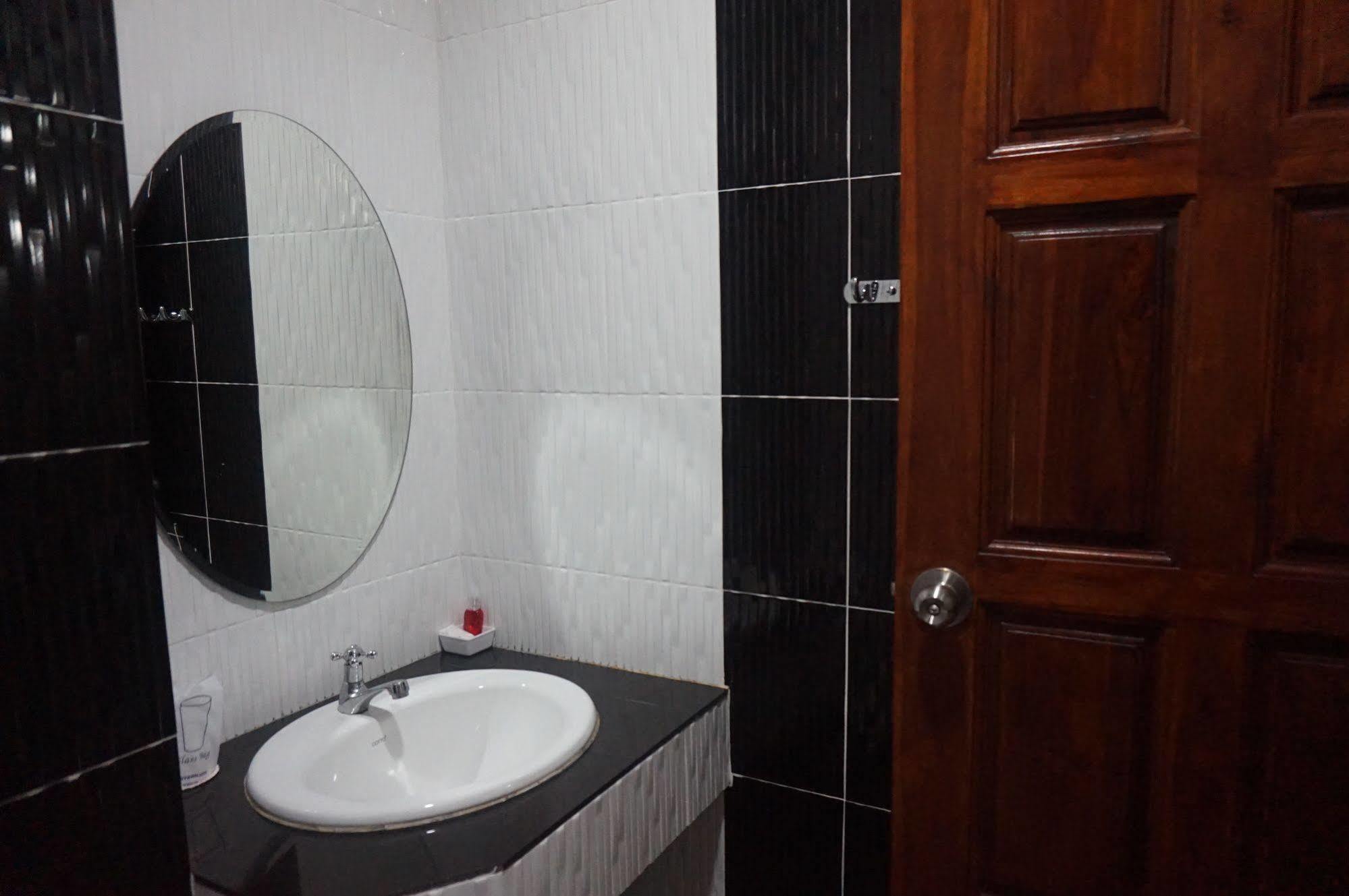 Nasa Mansion Apartment Phuket Luaran gambar